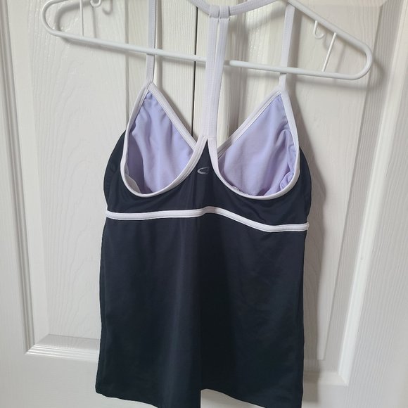 Swim top - Picture 2 of 3